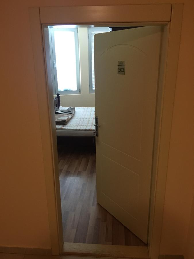 Bed & Breakfast Karavan Raška Eksteriør billede
