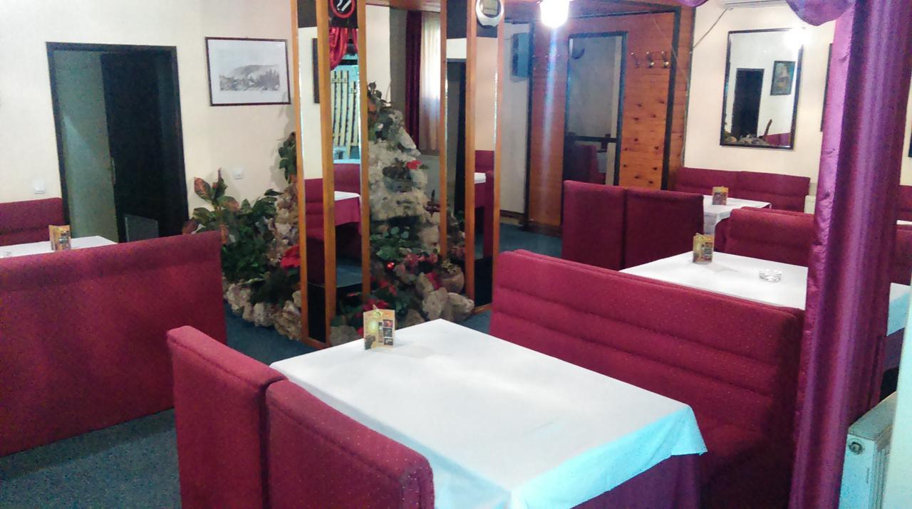 Bed & Breakfast Karavan Raška Eksteriør billede