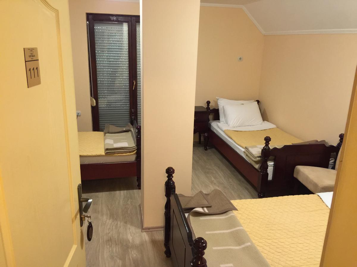 Bed & Breakfast Karavan Raška Eksteriør billede