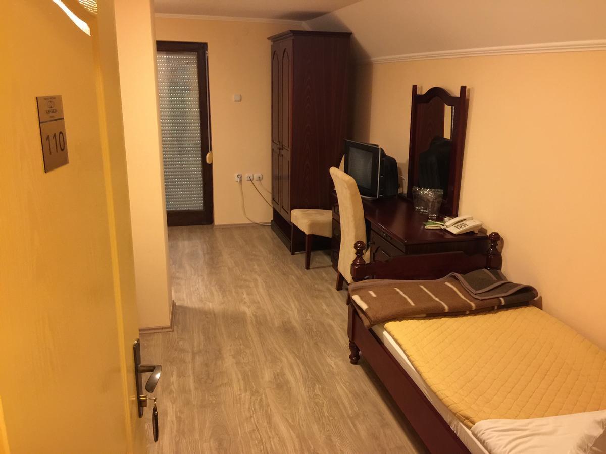 Bed & Breakfast Karavan Raška Værelse billede