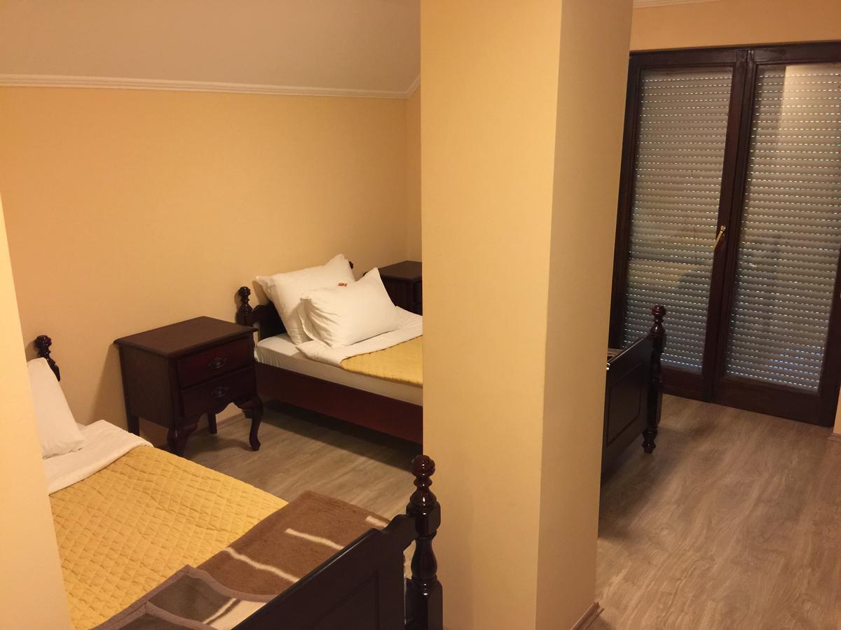 Bed & Breakfast Karavan Raška Eksteriør billede