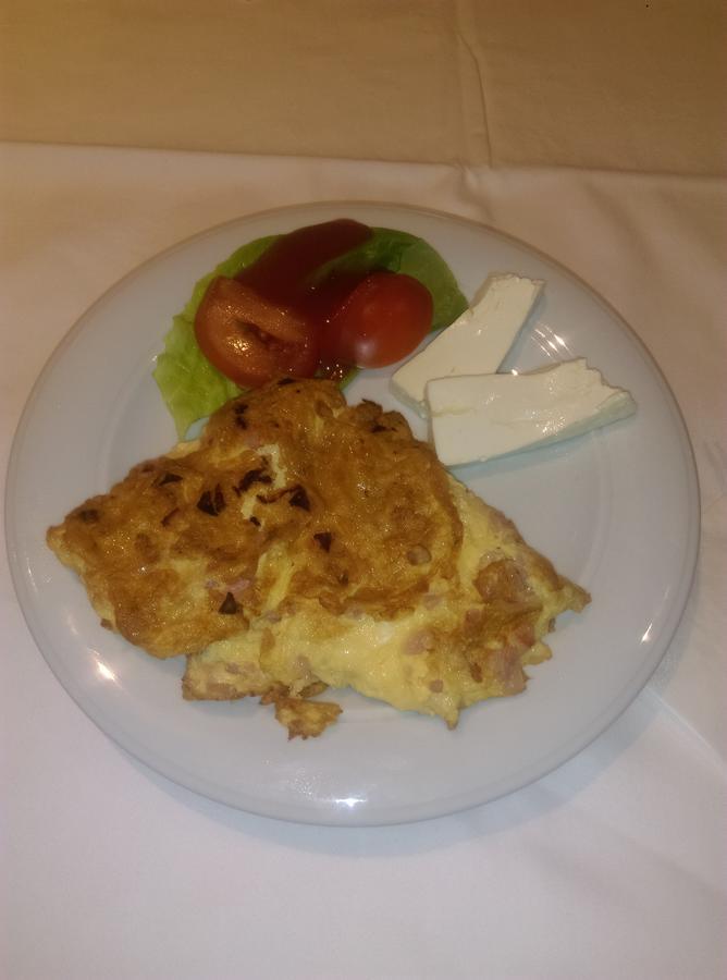 Bed & Breakfast Karavan Raška Eksteriør billede